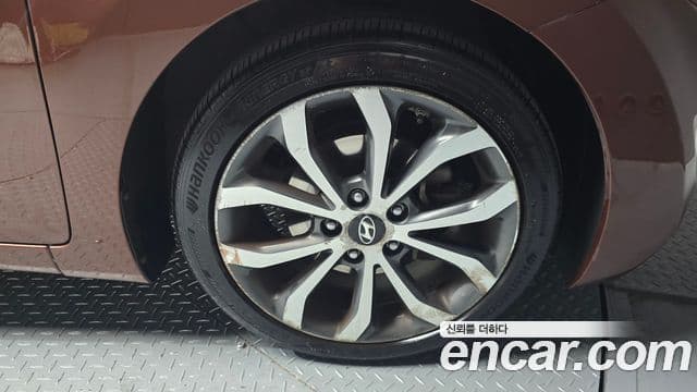 Hyundai Avante MD Modern, 2013 все фото