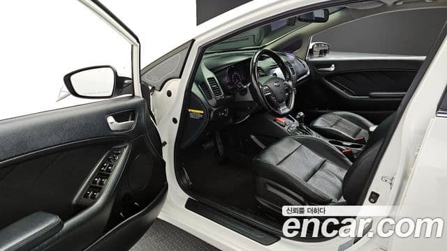 Kia K3 Trendy, 2015 11