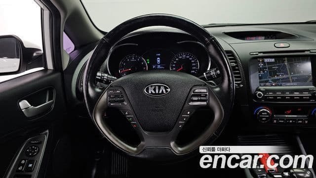 Kia K3 Trendy, 2015 13