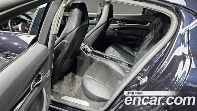 Porsche Panamera 970, 2016 12