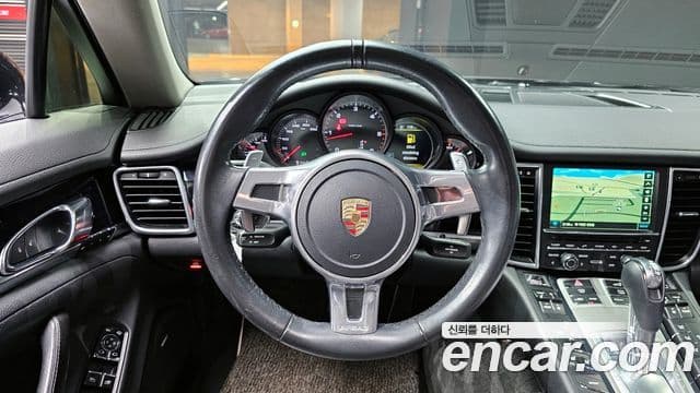 Porsche Panamera 970, 2016 13