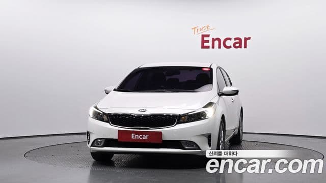 Kia The / новый New K3 Style, 2017 3