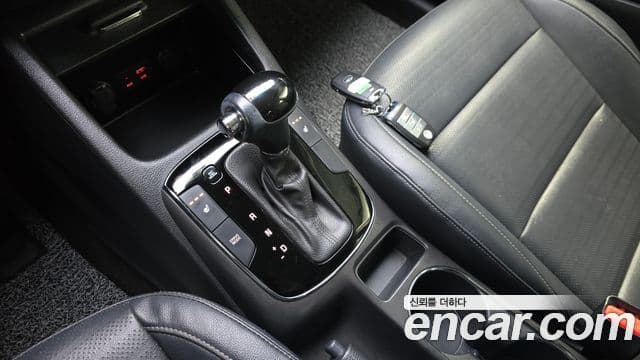 Kia The / новый New K3 Style, 2017 9