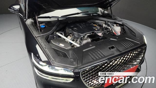 Genesis GV70, 2021 6