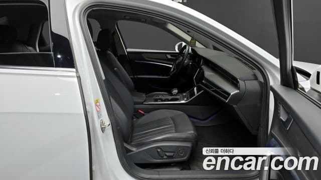 Audi A6 (C8), 2020 11