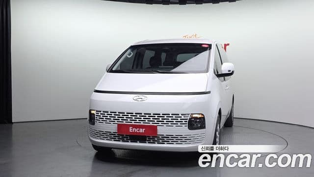 Hyundai Staria Modern, 2022 3