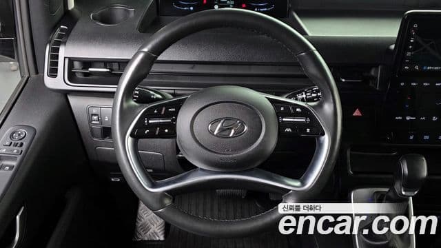 Hyundai Staria Modern, 2022 16