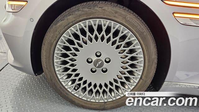 Genesis G80 (RG3) бензин 2.5 турбо AWD, 2023 все фото