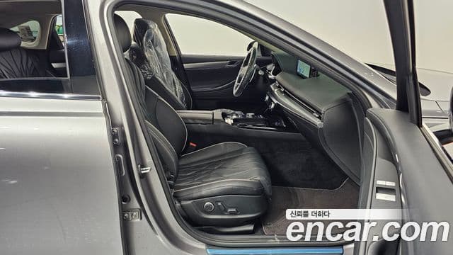 Genesis G80 (RG3) бензин 2.5 турбо AWD, 2023 10