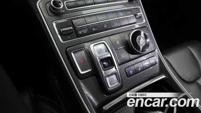 Hyundai The / новый New Santa Fe Prestige, 2022 9