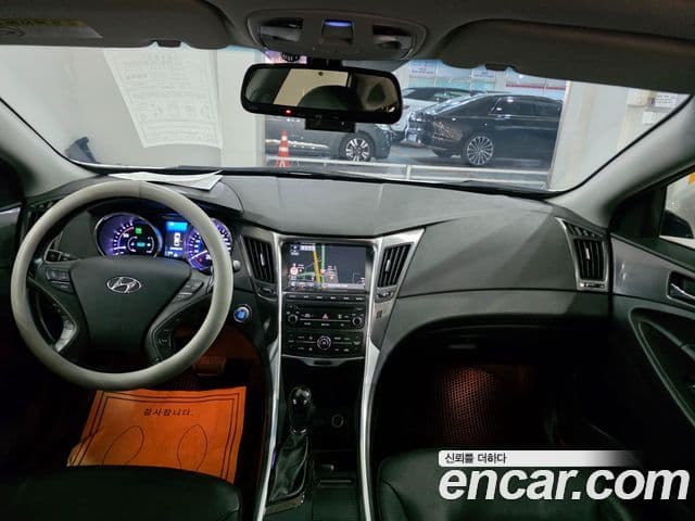 Hyundai Sonata гибрид Modern, 2014 7