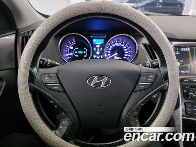 Hyundai Sonata гибрид Modern, 2014 14