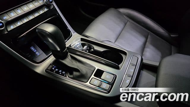 Hyundai Grandeur IG Premium, 2019 9