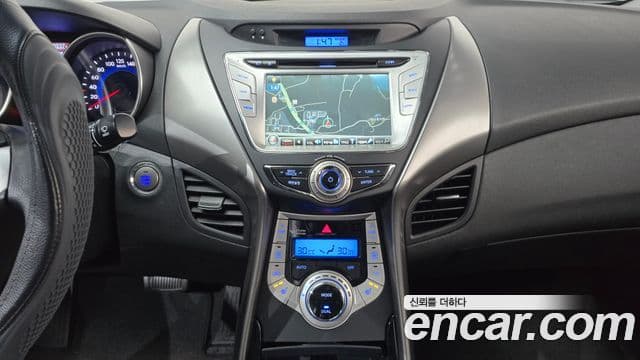 Hyundai Avante MD Premier, 2012 14