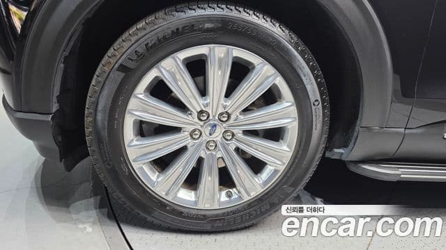 Ford Explorer 6세대 2.3 Limited 4WD, 2020 все фото