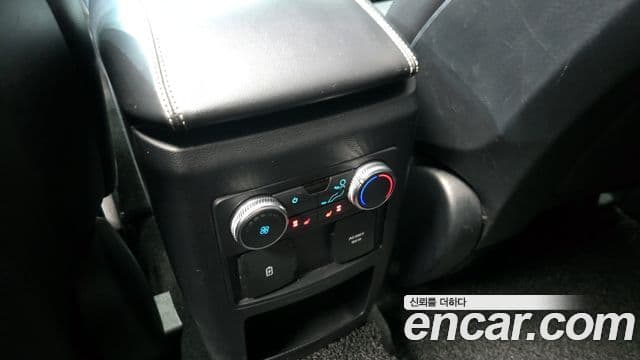 Ford Explorer 6세대 2.3 Limited 4WD, 2020 17