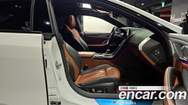 BMW 8시리즈 (G15) M850i xDrive Gran Coupe, 2023 10