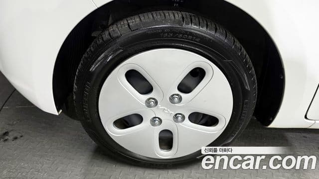 Kia The / новый New Ray Prestige, 2022 все фото