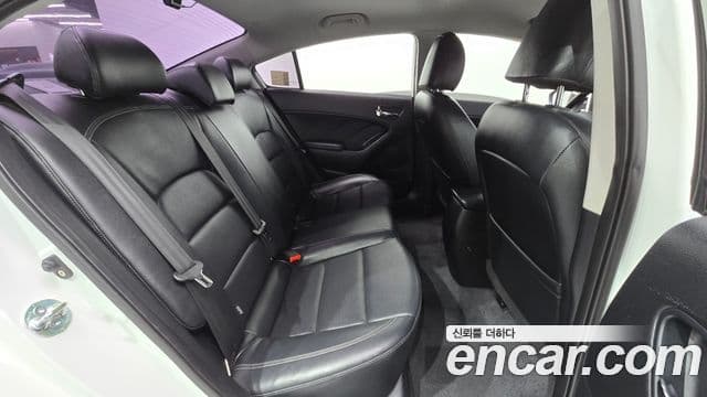 Kia K3 Noblesse, 2013 12