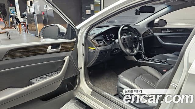 Hyundai LF Sonata 2.0 Smart, 2017 11