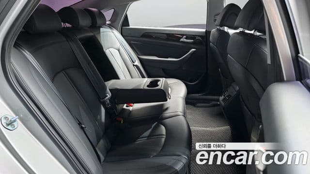 Hyundai LF Sonata 2.0 Smart, 2017 12