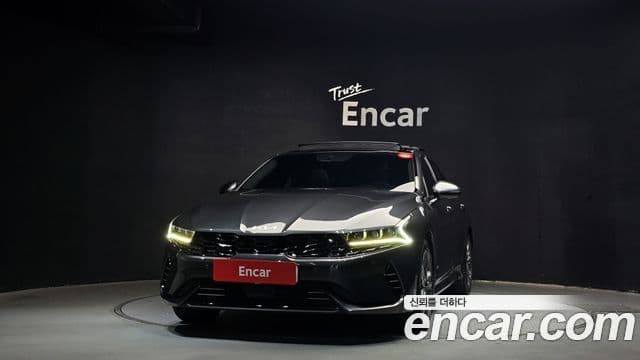 Kia K5 гибрид 3세대 Signature, 2023 3