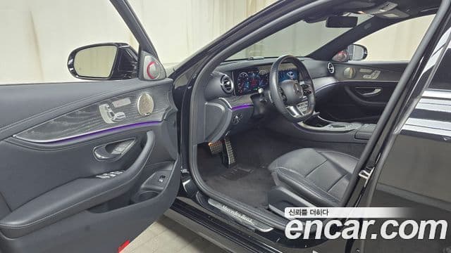 Mercedes-Benz E-класс W213 AMG Line, 2022 11