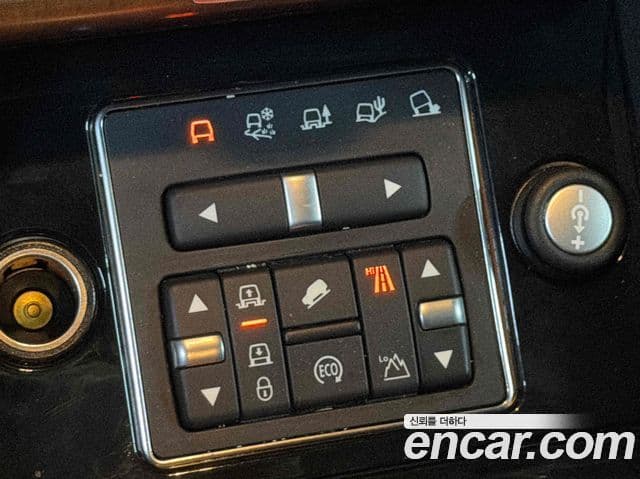 Land Rover Discovery 4 3.0 SDV6 HSE, 2015 18