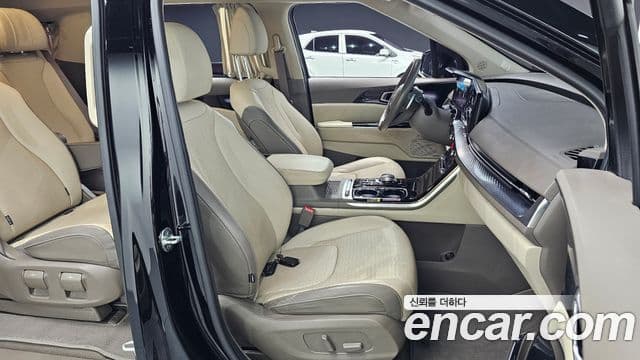 Kia Carnival 4세대 Signature, 2022 10