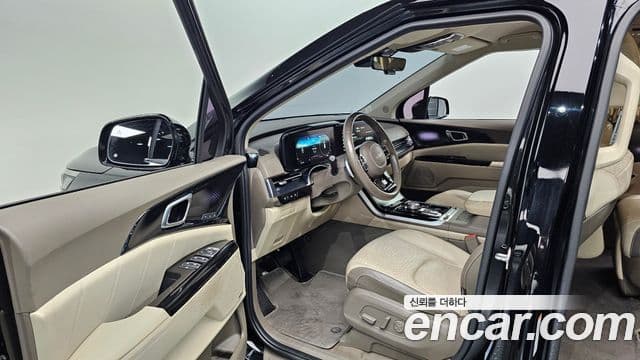 Kia Carnival 4세대 Signature, 2022 11