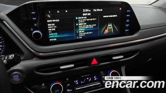 Hyundai Sonata (DN8) Premium Family, 2020 17