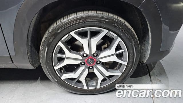 Kia Seltos Signature, 2022 все фото