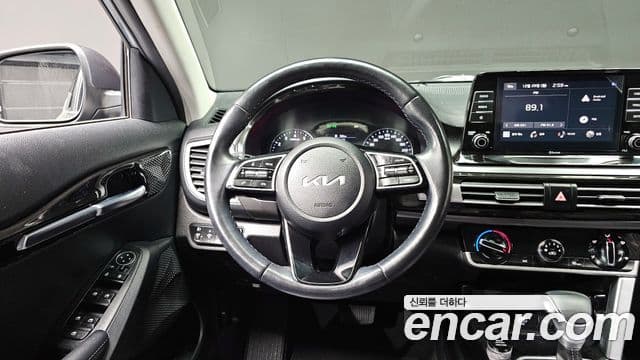 Kia Seltos Signature, 2022 13