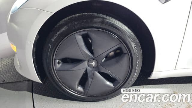 Tesla модель 3 Standard Range Plus RWD, 2020 все фото