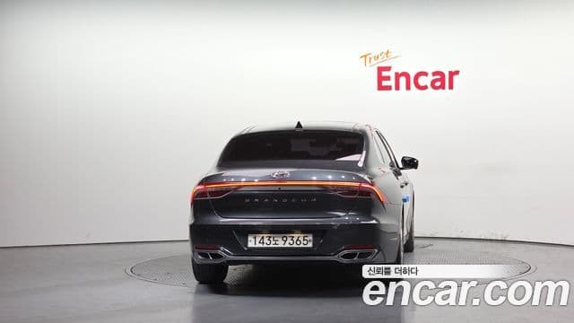 Hyundai The / новый New Grandeur IG гибрид Calligraphy, 2020 4