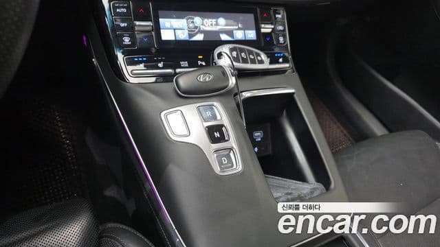 Hyundai The / новый New Grandeur IG гибрид Calligraphy, 2020 9