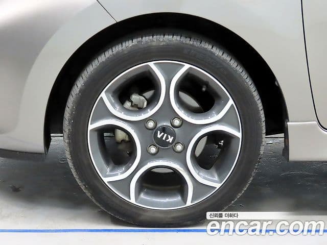 Kia All New Morning Luxury, 2012 все фото