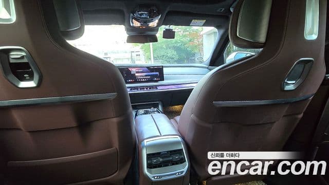 BMW 7시리즈 (G70) 740i sDrive Design Pure Excellence, 2023 10