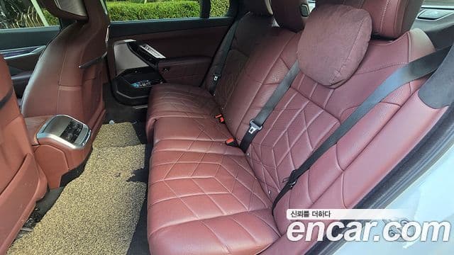 BMW 7시리즈 (G70) 740i sDrive Design Pure Excellence, 2023 12