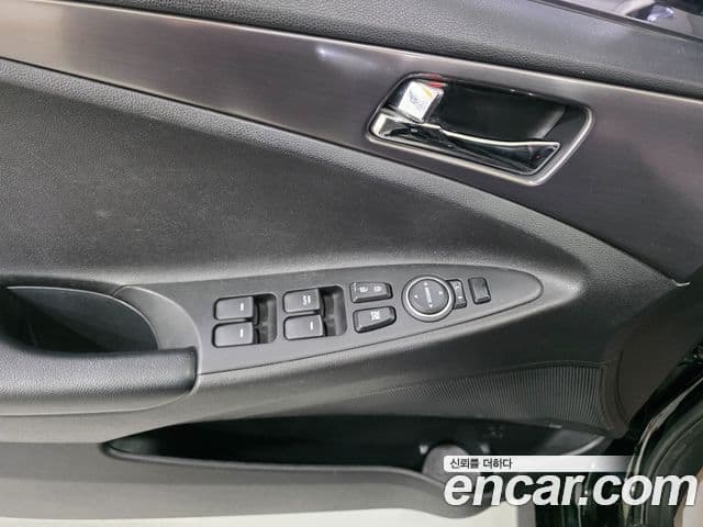 Hyundai Sonata гибрид Smart, 2012 11