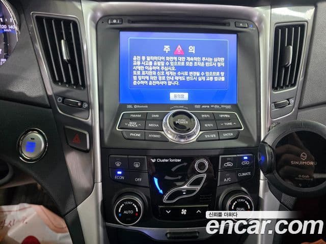 Hyundai Sonata гибрид Smart, 2012 15