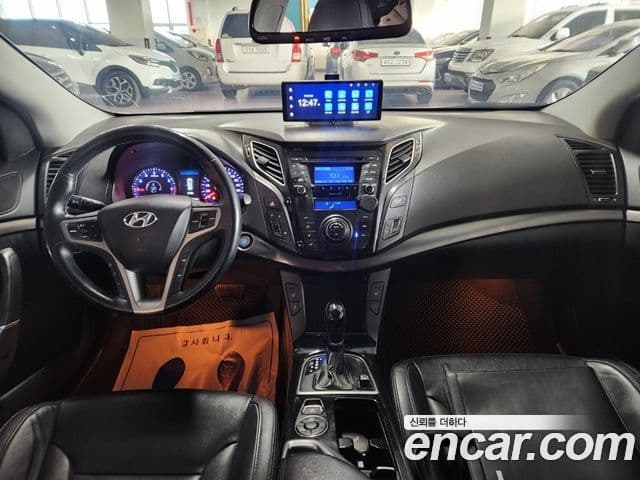 Hyundai i40 Modern, 2012 8