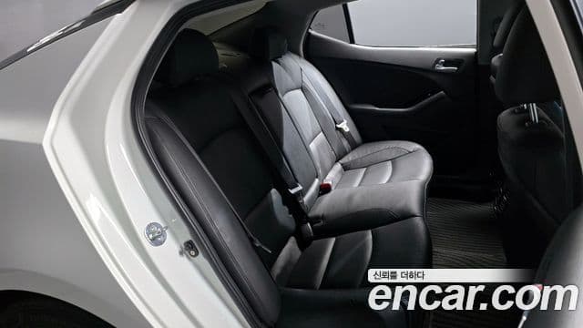 Kia K5 гибрид Prestige, 2014 12