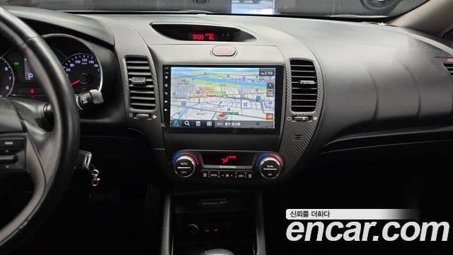 Kia K3 Luxury, 2013 15