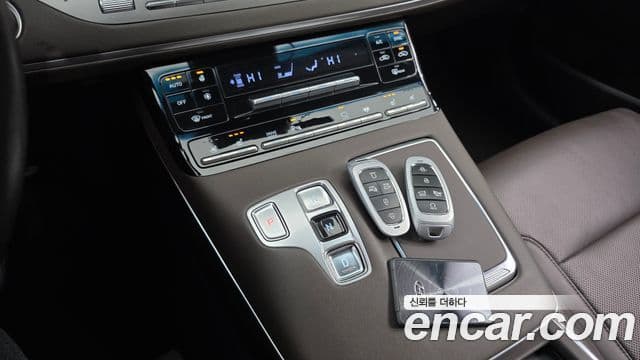 Hyundai The / новый New Grandeur IG Exclusive, 2022 9