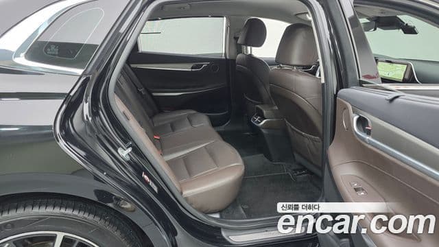 Hyundai The / новый New Grandeur IG Exclusive, 2022 12