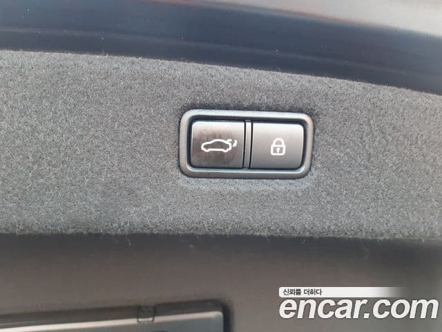 Genesis G90 Luxury, 2019 13