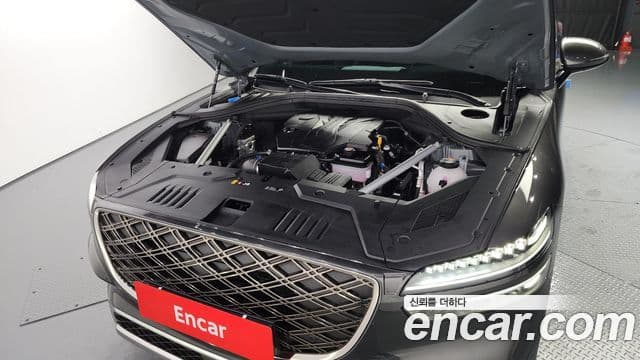 Genesis GV70, 2025 6