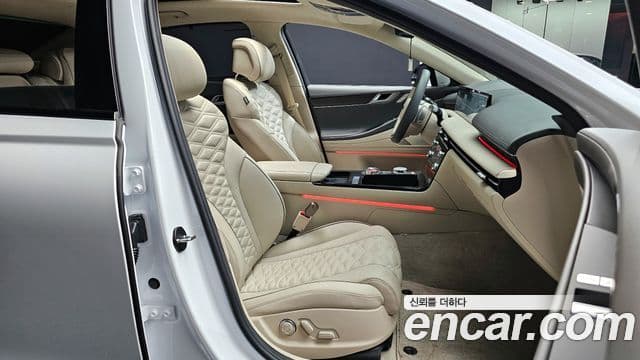 Genesis G80 (RG3) бензин 2.5 турбо AWD, 2025 10