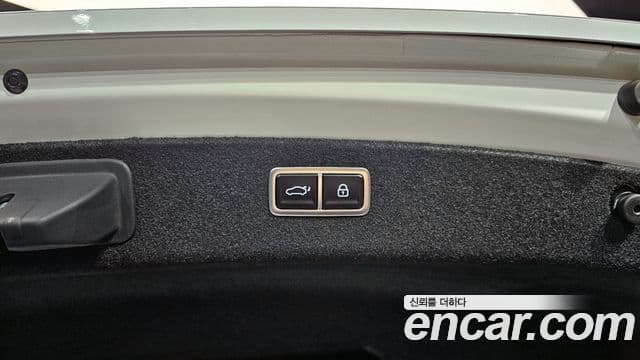 Genesis G80 (RG3) бензин 2.5 турбо AWD, 2025 19